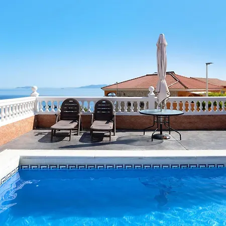 Agradable Casa Con Piscina Holiday home