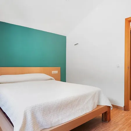 Holiday home Agradable Casa Con Piscina